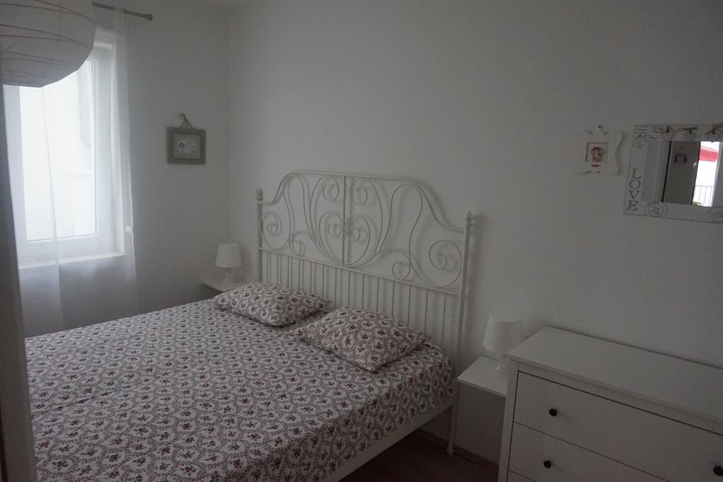 Apartments Silvija พิสัก ภายนอก รูปภาพ
